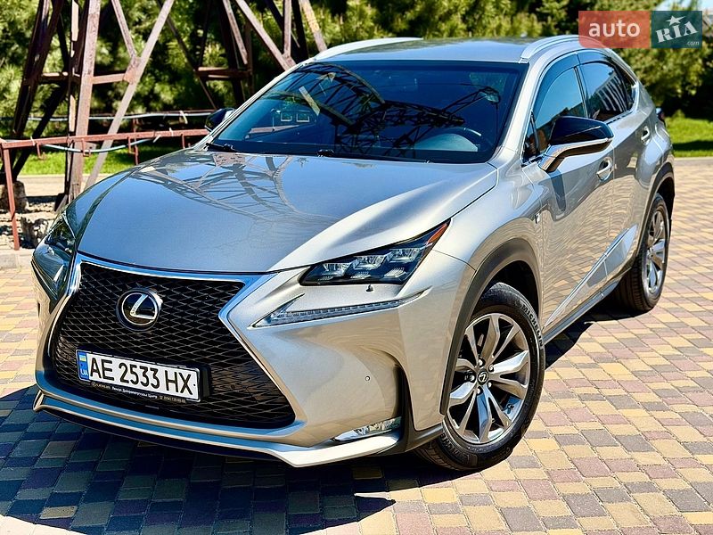 Внедорожник / Кроссовер Lexus NX 2016 в Днепре