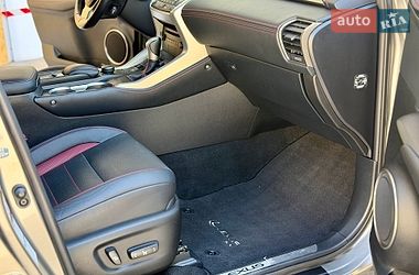 Внедорожник / Кроссовер Lexus NX 2016 в Днепре
