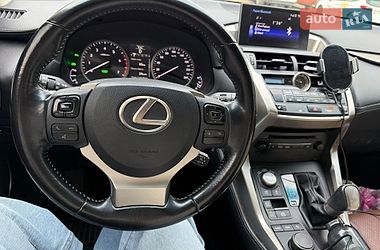 Позашляховик / Кросовер Lexus NX 2015 в Києві фото 12 Позашляховик / Кросовер Lexus NX 2015 в Києві