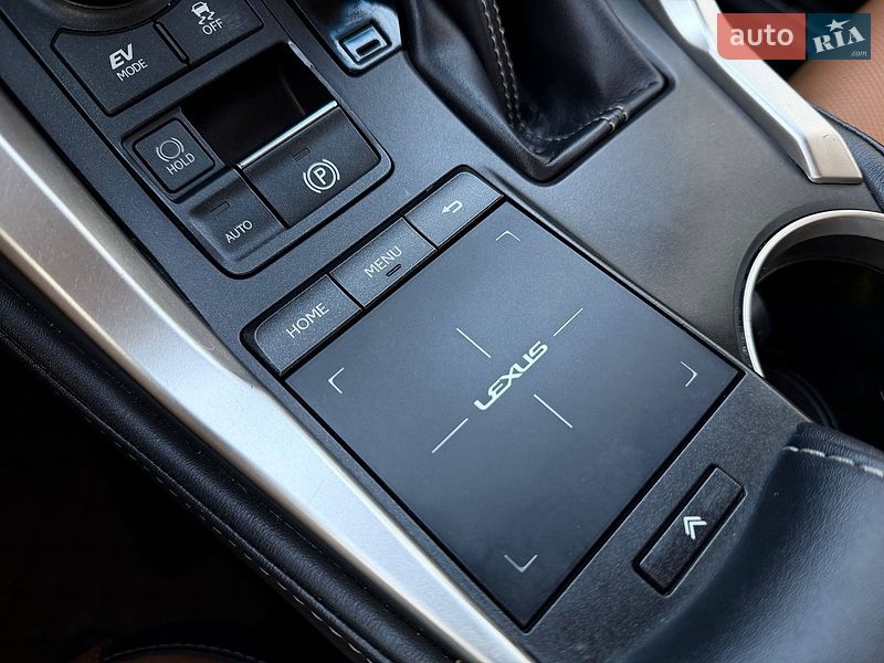 Внедорожник / Кроссовер Lexus NX 2017 в Кривом Роге