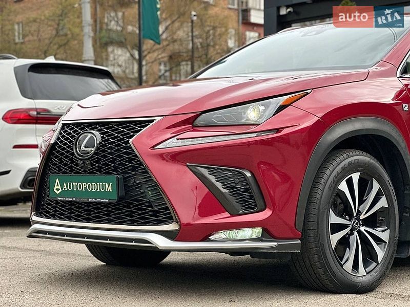 Внедорожник / Кроссовер Lexus NX 2017 в Киеве