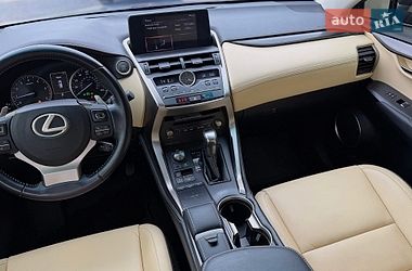 Внедорожник / Кроссовер Lexus NX 2018 в Шептицькому