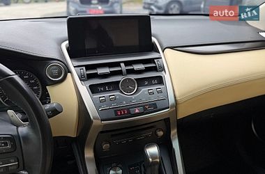 Внедорожник / Кроссовер Lexus NX 2018 в Шептицькому