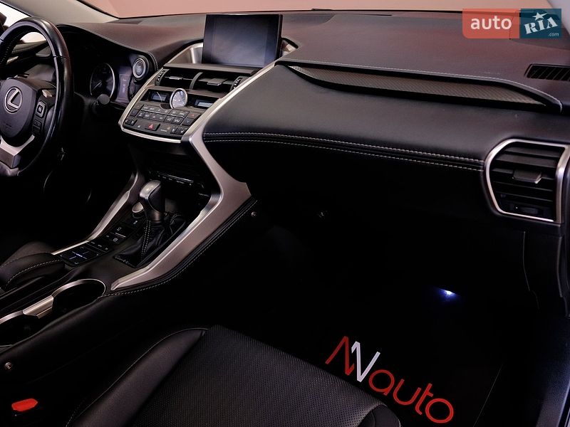 Внедорожник / Кроссовер Lexus NX 2017 в Одессе