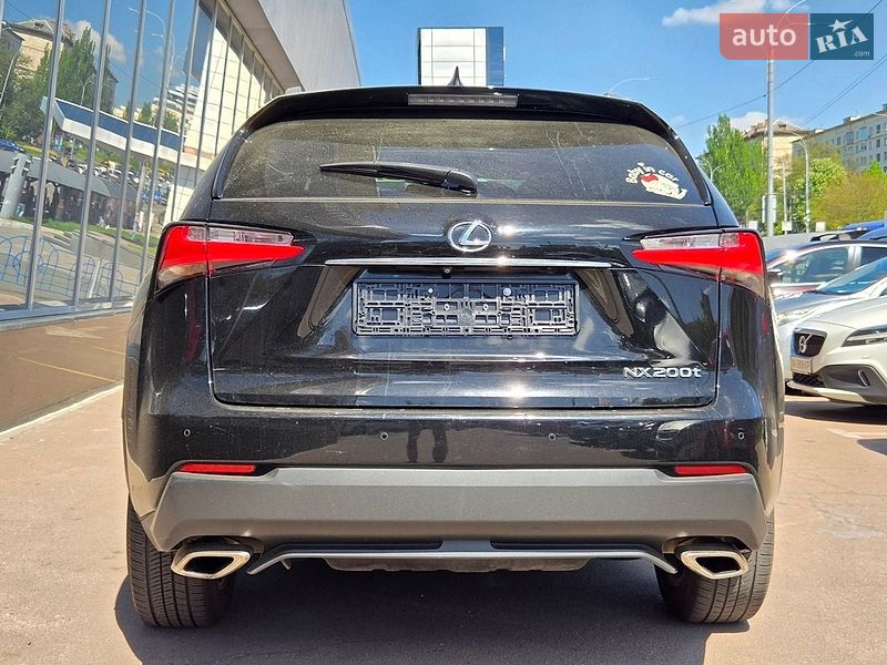 Позашляховик / Кросовер Lexus NX 2017 в Києві