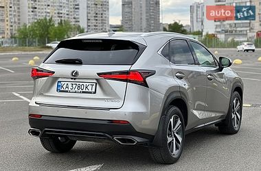 Внедорожник / Кроссовер Lexus NX 2017 в Киеве