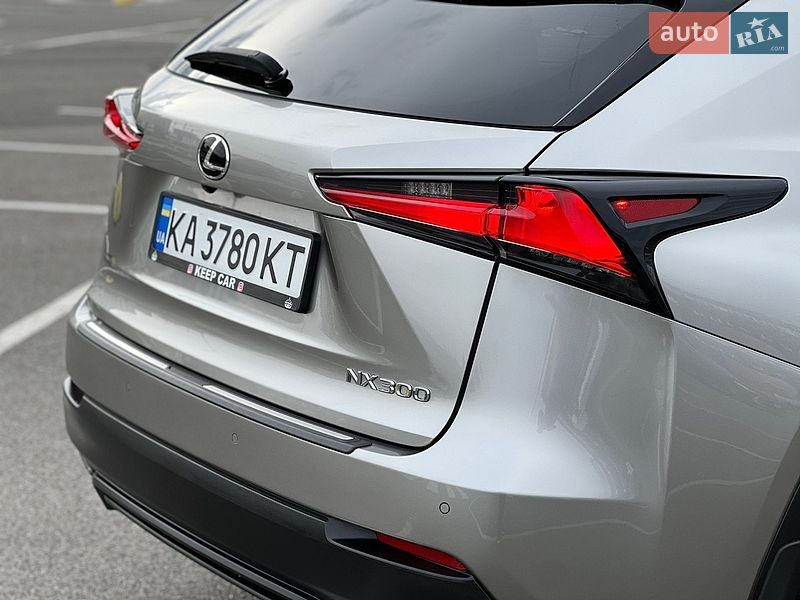 Внедорожник / Кроссовер Lexus NX 2017 в Киеве