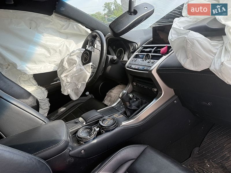 Внедорожник / Кроссовер Lexus NX 2018 в Киеве