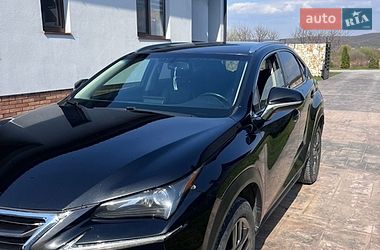 Внедорожник / Кроссовер Lexus NX 2015 в Виноградове