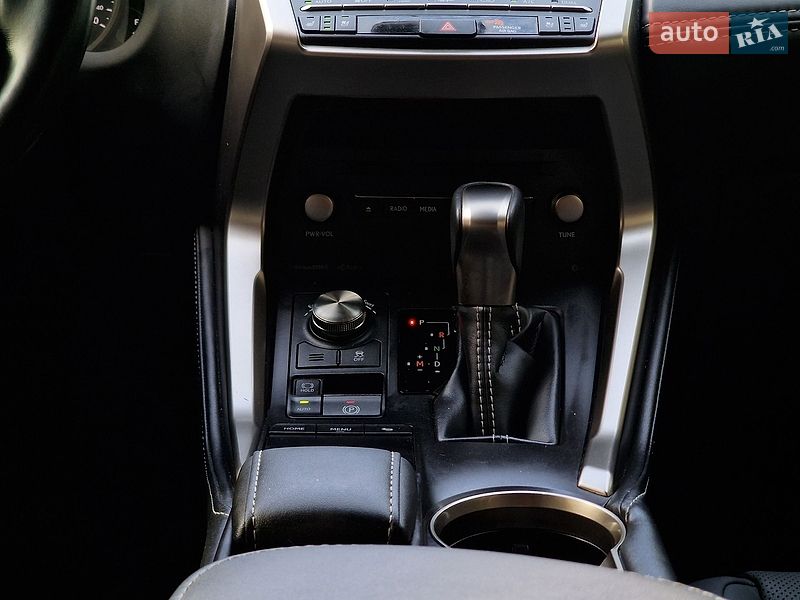 Позашляховик / Кросовер Lexus NX 2020 в Одесі