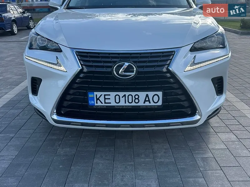 Lexus NX