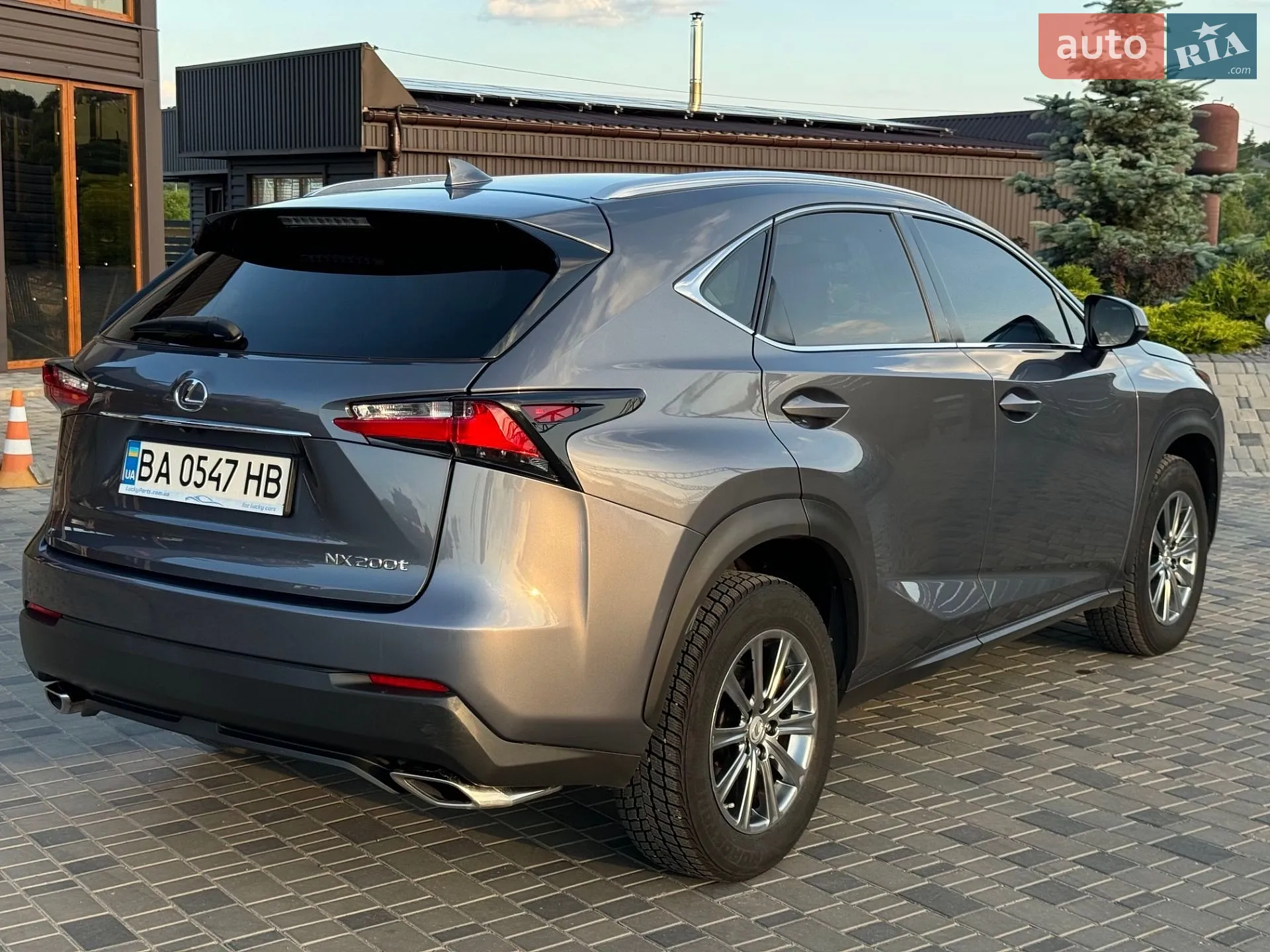 2017 Lexus NX - мініатюра 10