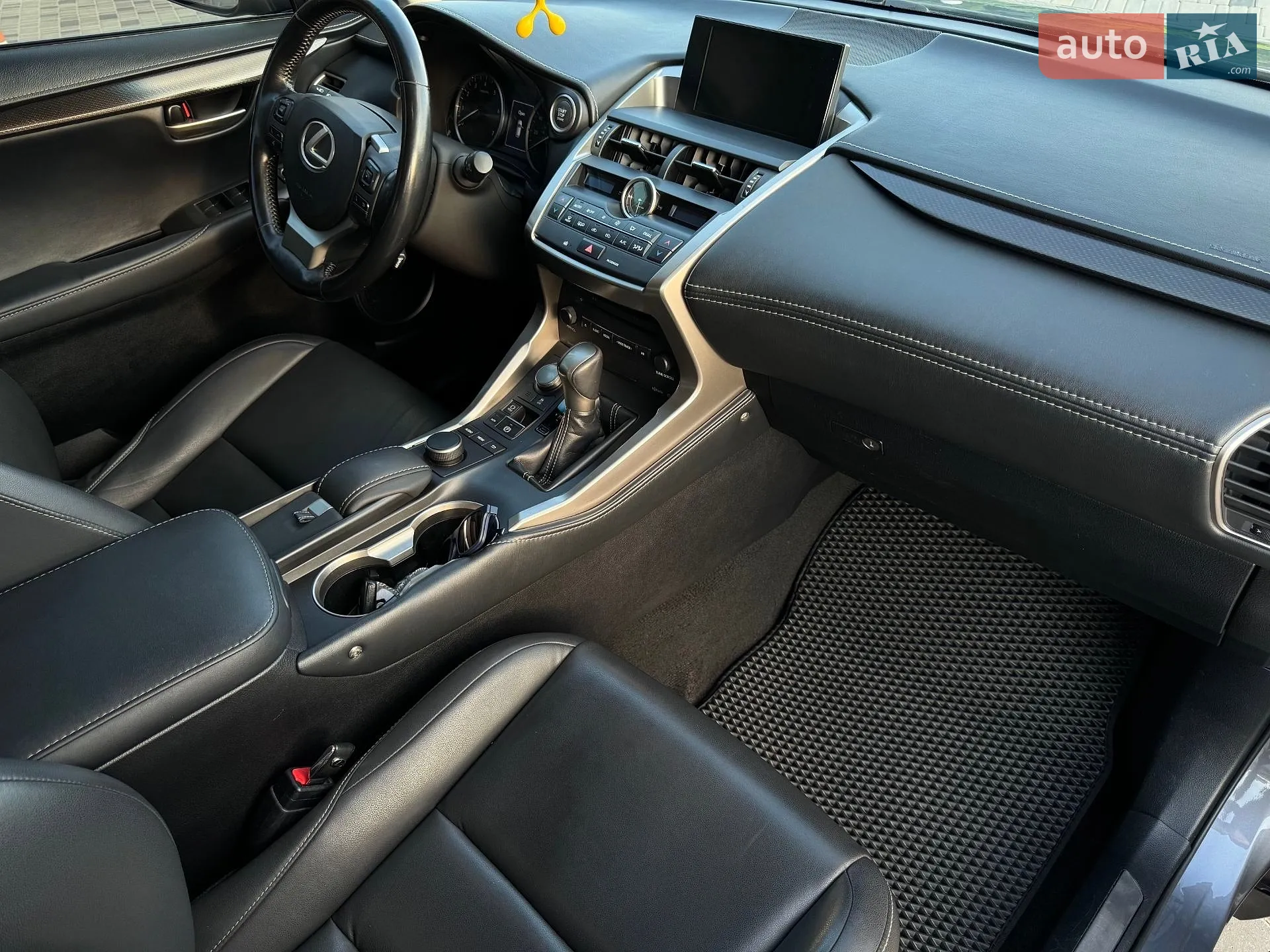 2017 Lexus NX - мініатюра 18