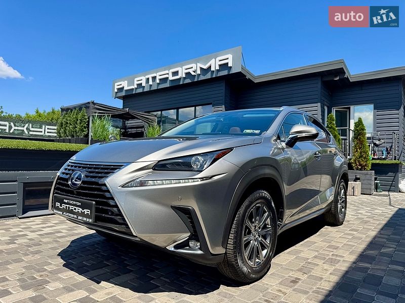 Lexus NX 2019