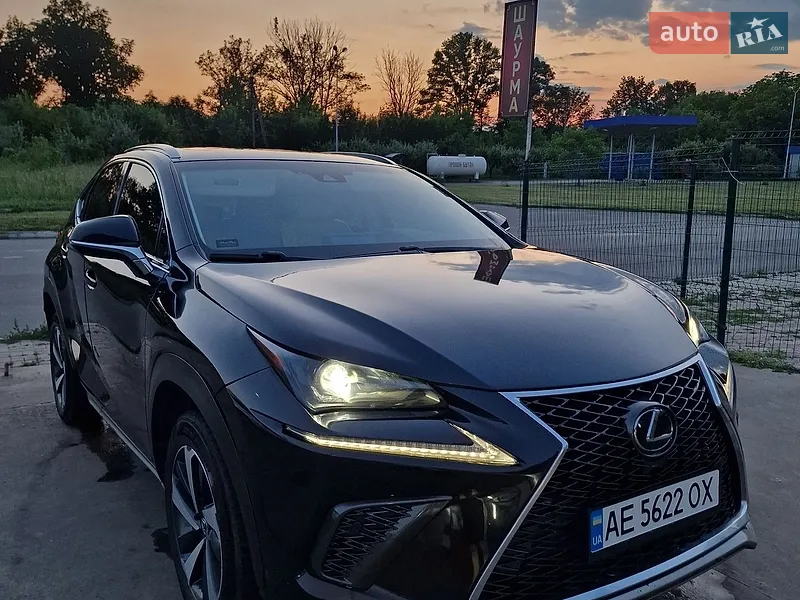 Lexus NX