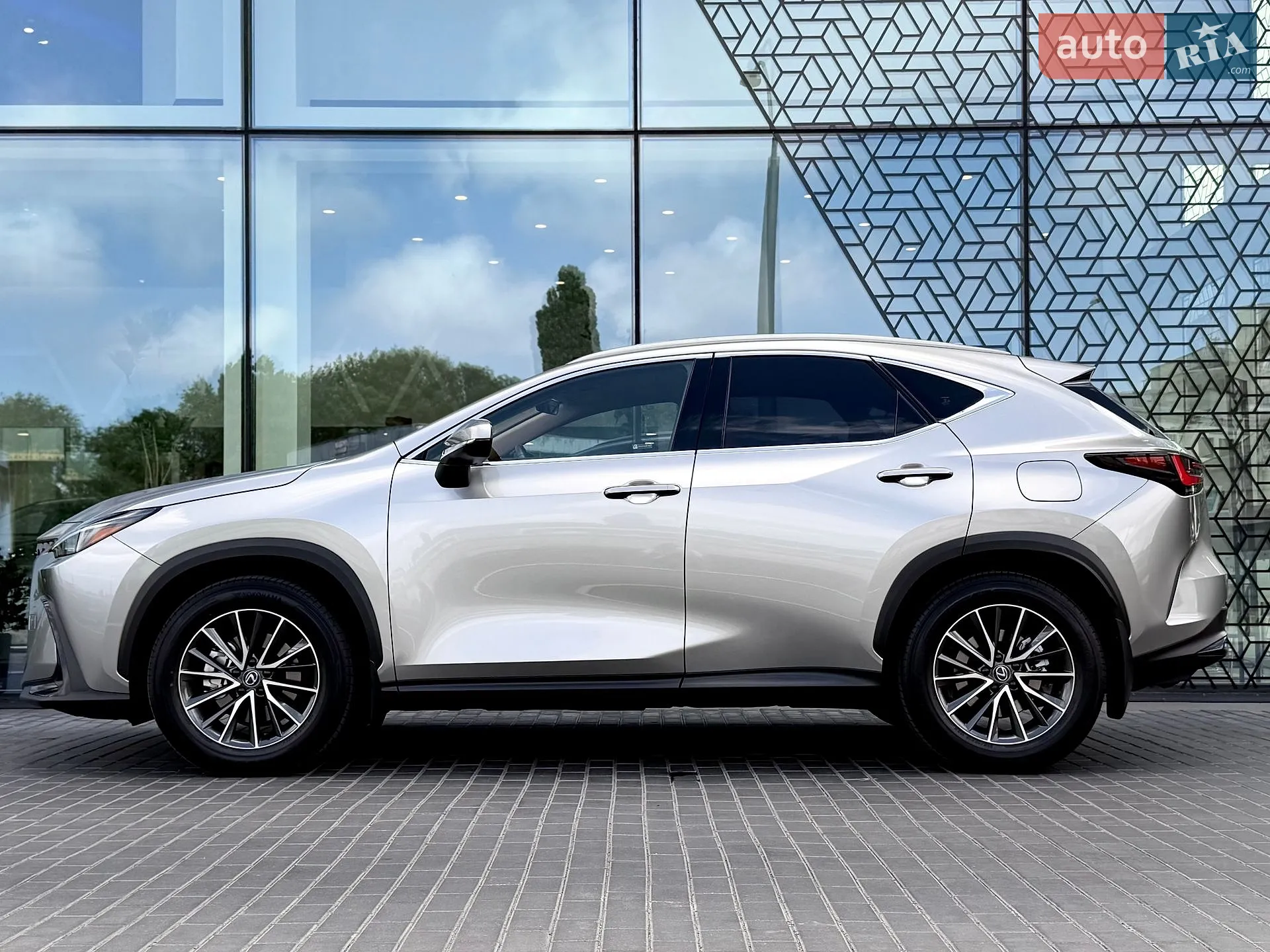 2025 Lexus NX - мініатюра 2