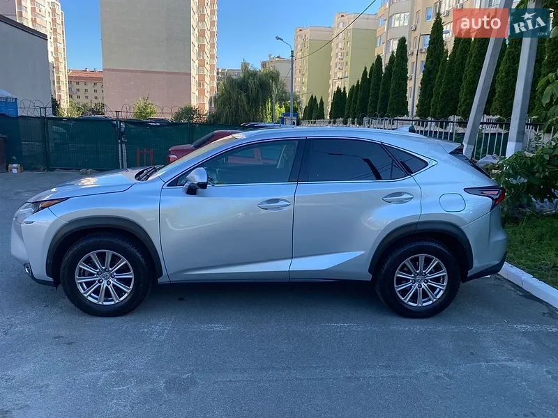 Lexus NX 2017