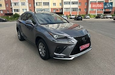 Внедорожник / Кроссовер Lexus NX 2020 в Первомайске