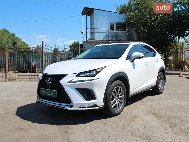 Lexus NX