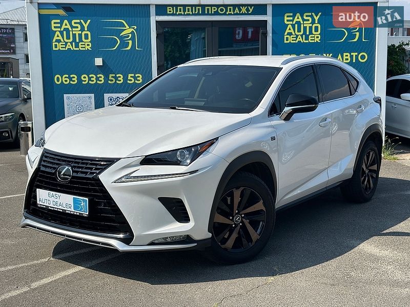 Lexus NX, фото з оголошення