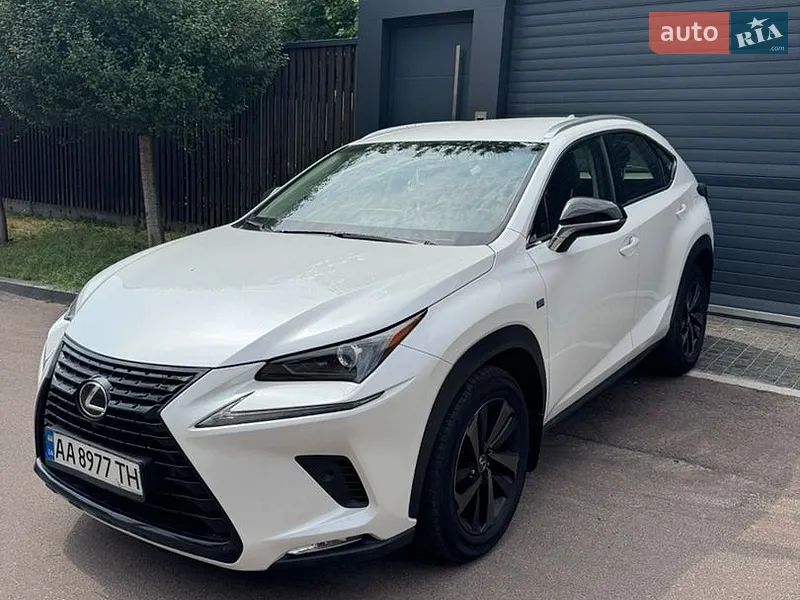 Lexus NX 2019