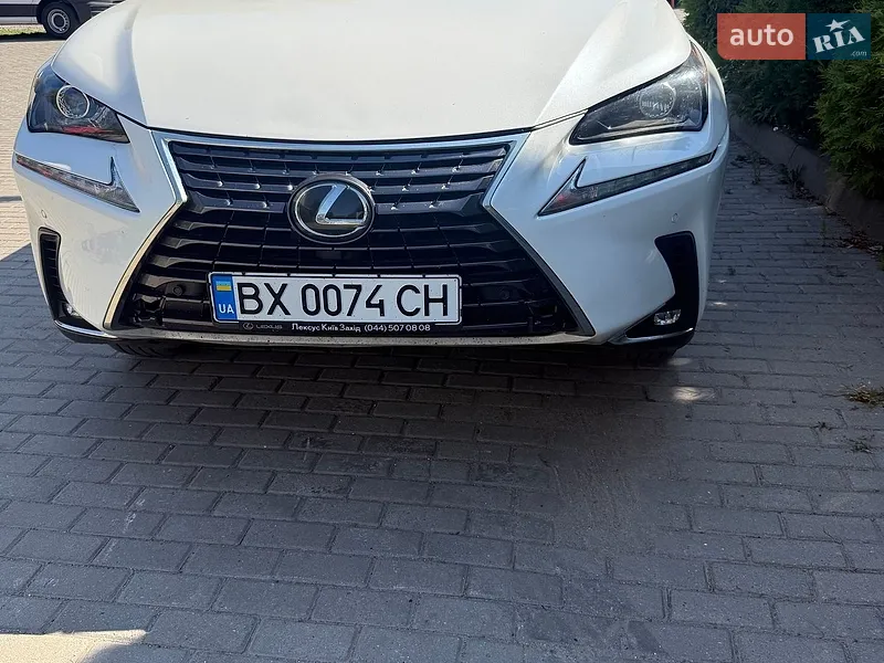 Lexus NX 2018