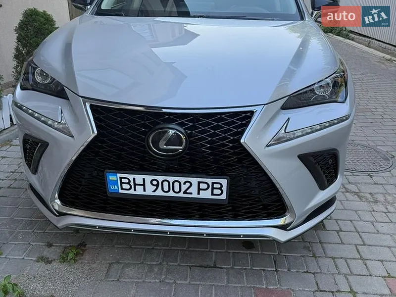 Lexus NX