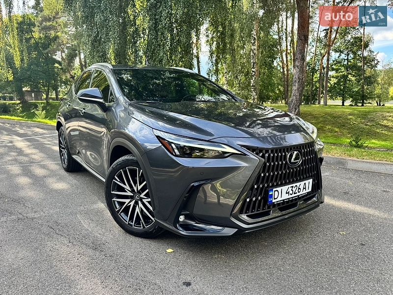 Lexus NX 2022
