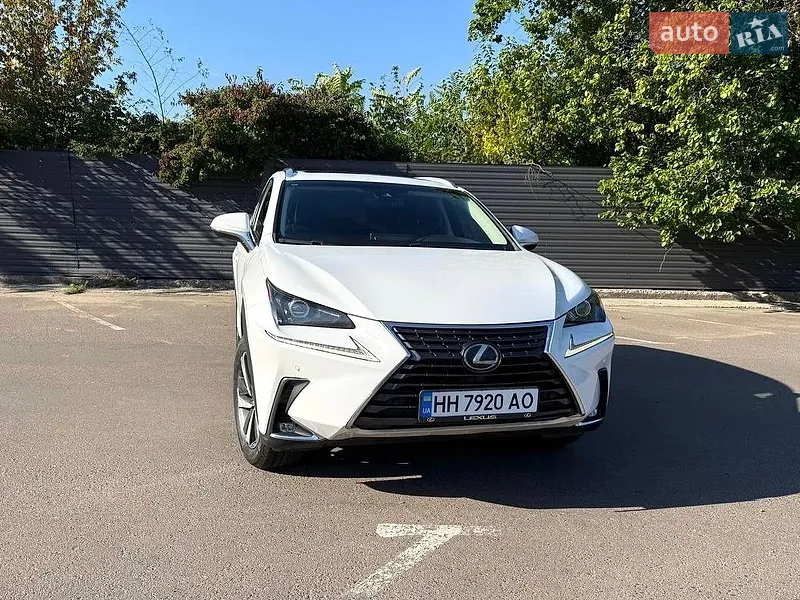 Lexus NX 2018