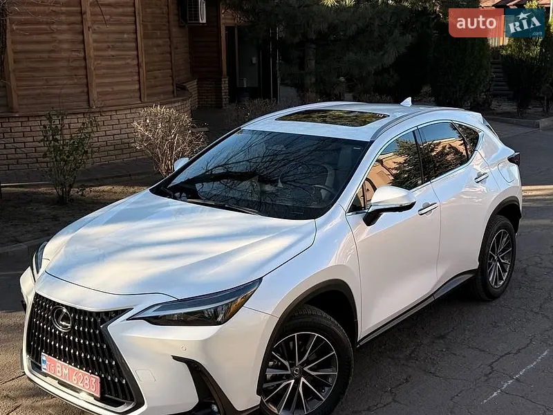 Lexus NX