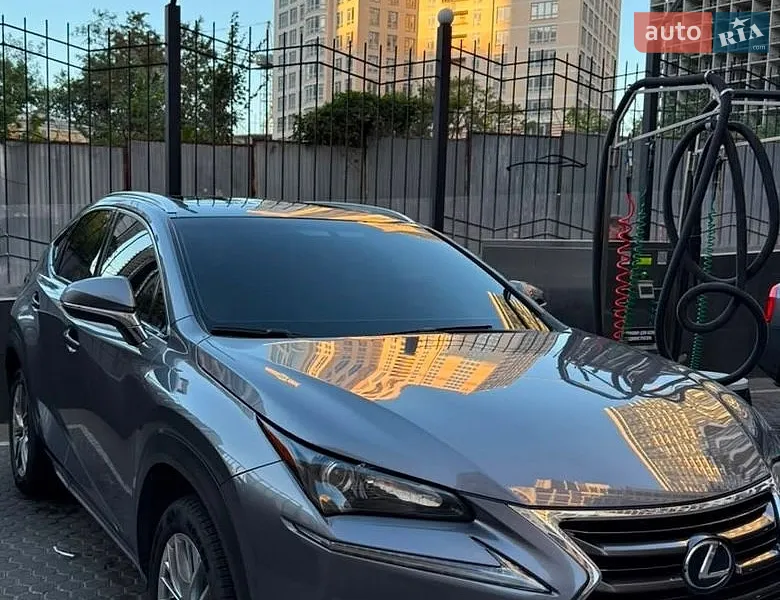 Lexus NX