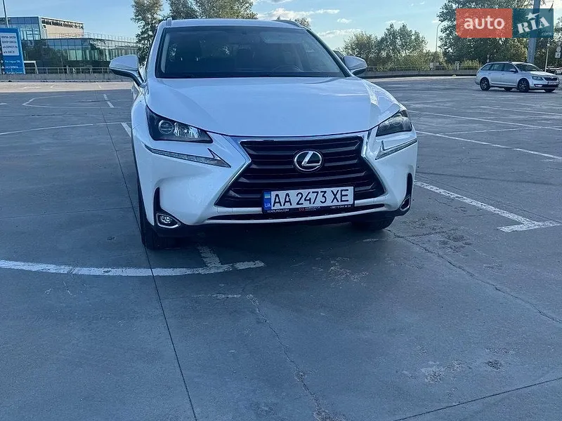 Lexus NX