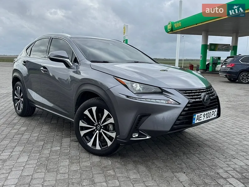 Lexus NX