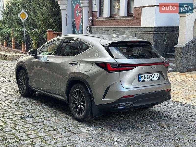 Внедорожник / Кроссовер Lexus NX 2023 в Киеве