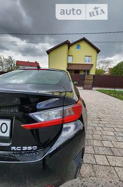 Купе Lexus RC 2017 в Львові