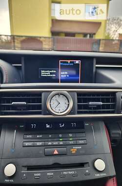 Купе Lexus RC 2017 в Львові