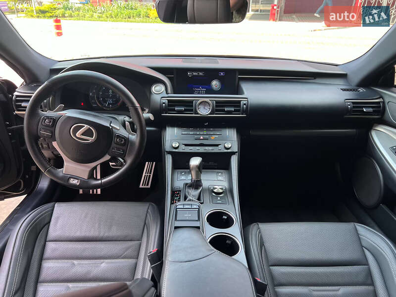 Купе Lexus RC 2016 в Львове