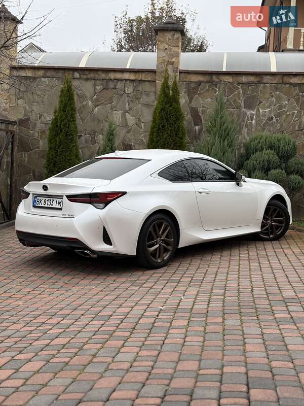 Lexus RC 2019