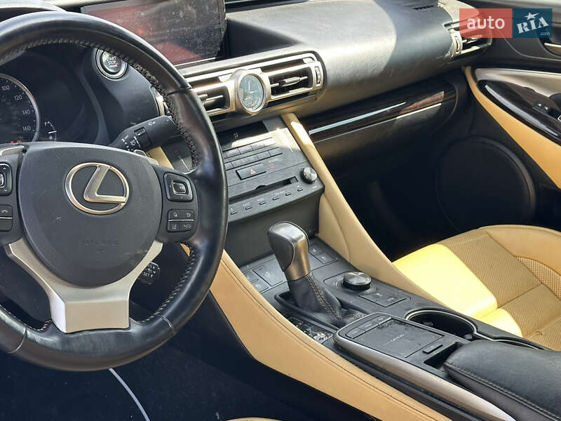 Купе Lexus RC 2020 в Львове