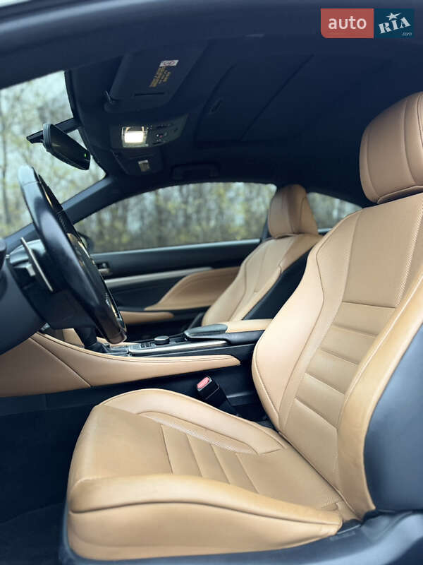 Купе Lexus RC 2017 в Киеве фото 7 Купе Lexus RC 2017 в Киеве