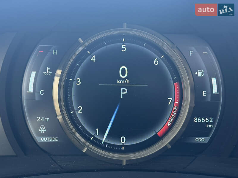 Купе Lexus RC 2015 в Миколаєві