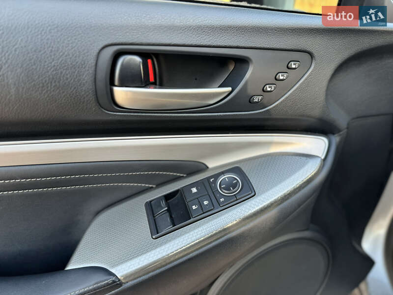 Купе Lexus RC 2015 в Харькове