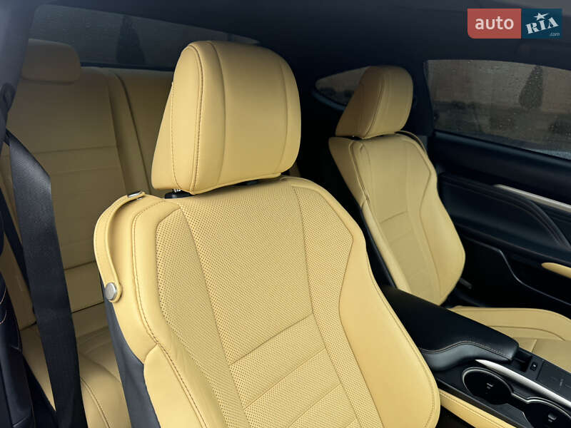 Купе Lexus RC 2019 в Ізмаїлі