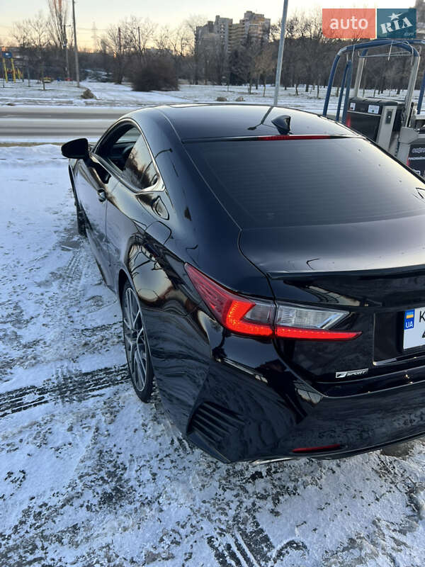 Купе Lexus RC 2017 в Ивано-Франковске