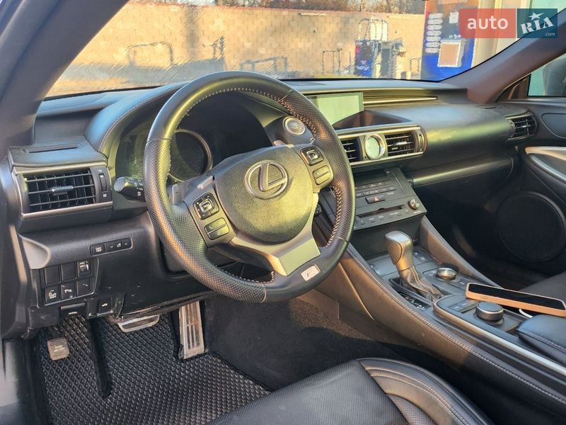 Купе Lexus RC 2016 в Киеве
