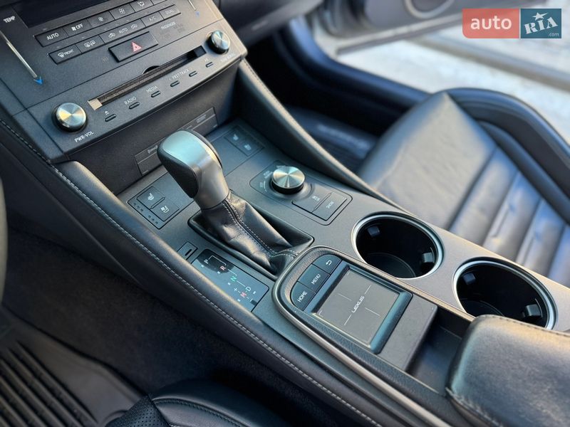 Купе Lexus RC 2015 в Харькове фото 41 Купе Lexus RC 2015 в Харькове