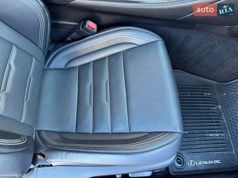 Купе Lexus RC 2015 в Харькове фото 44 Купе Lexus RC 2015 в Харькове
