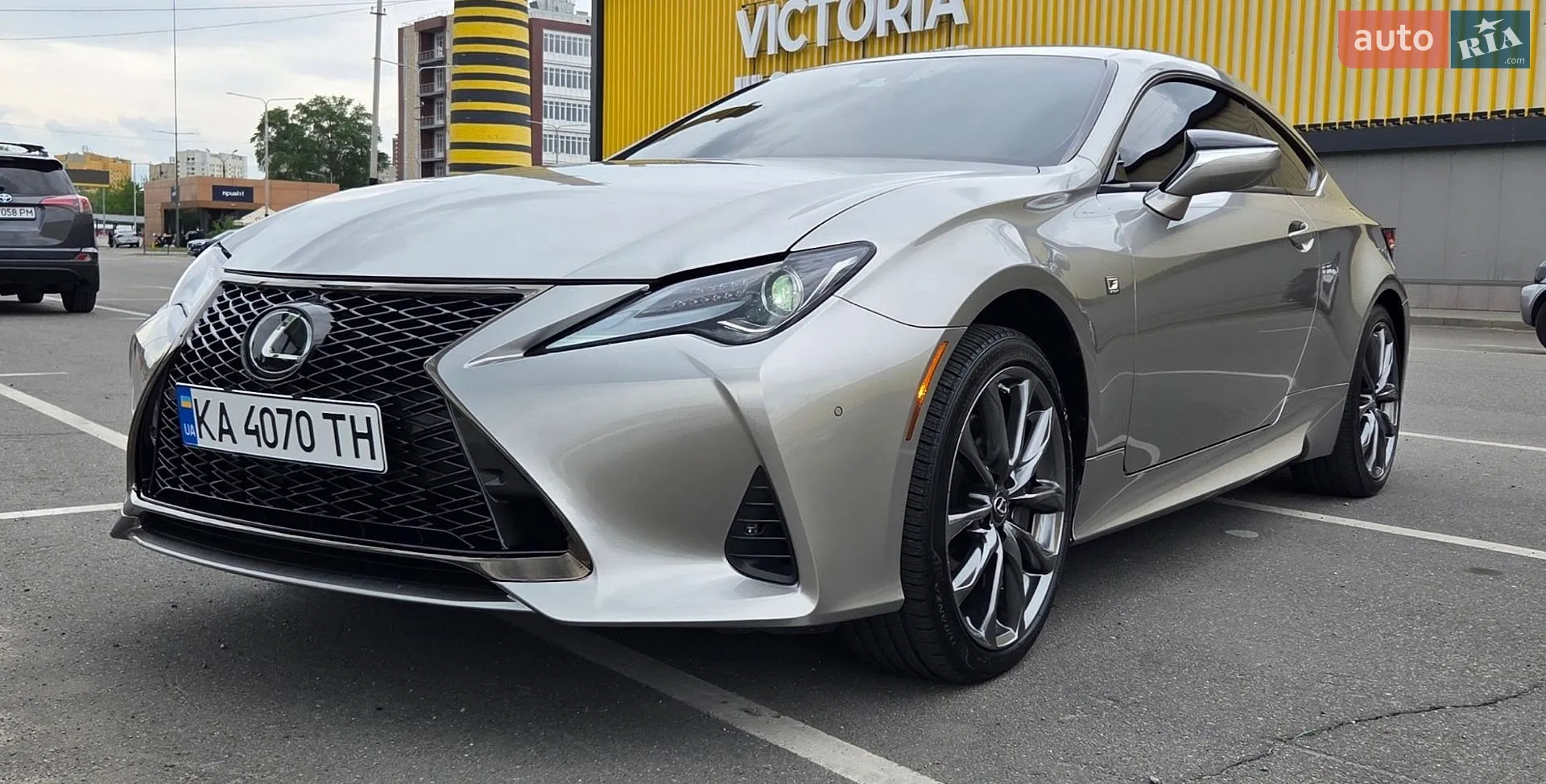 2022 Lexus RC - мініатюра 17