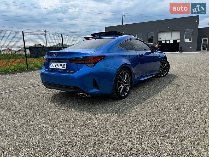 Купе Lexus RC 2018 в Тернополе