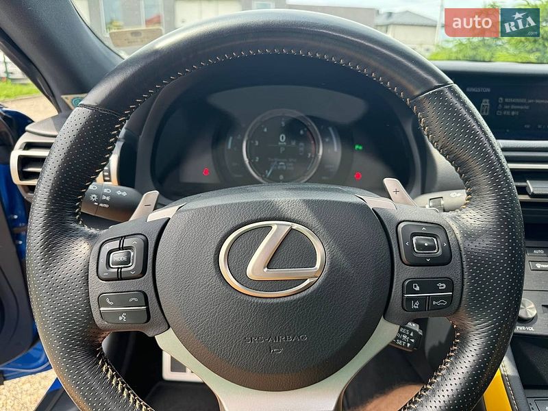 Купе Lexus RC 2018 в Тернополе